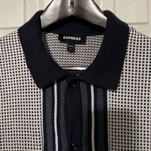 Express- Very cool, retro inspired Geo Print Short Sleeve Sweater Polo